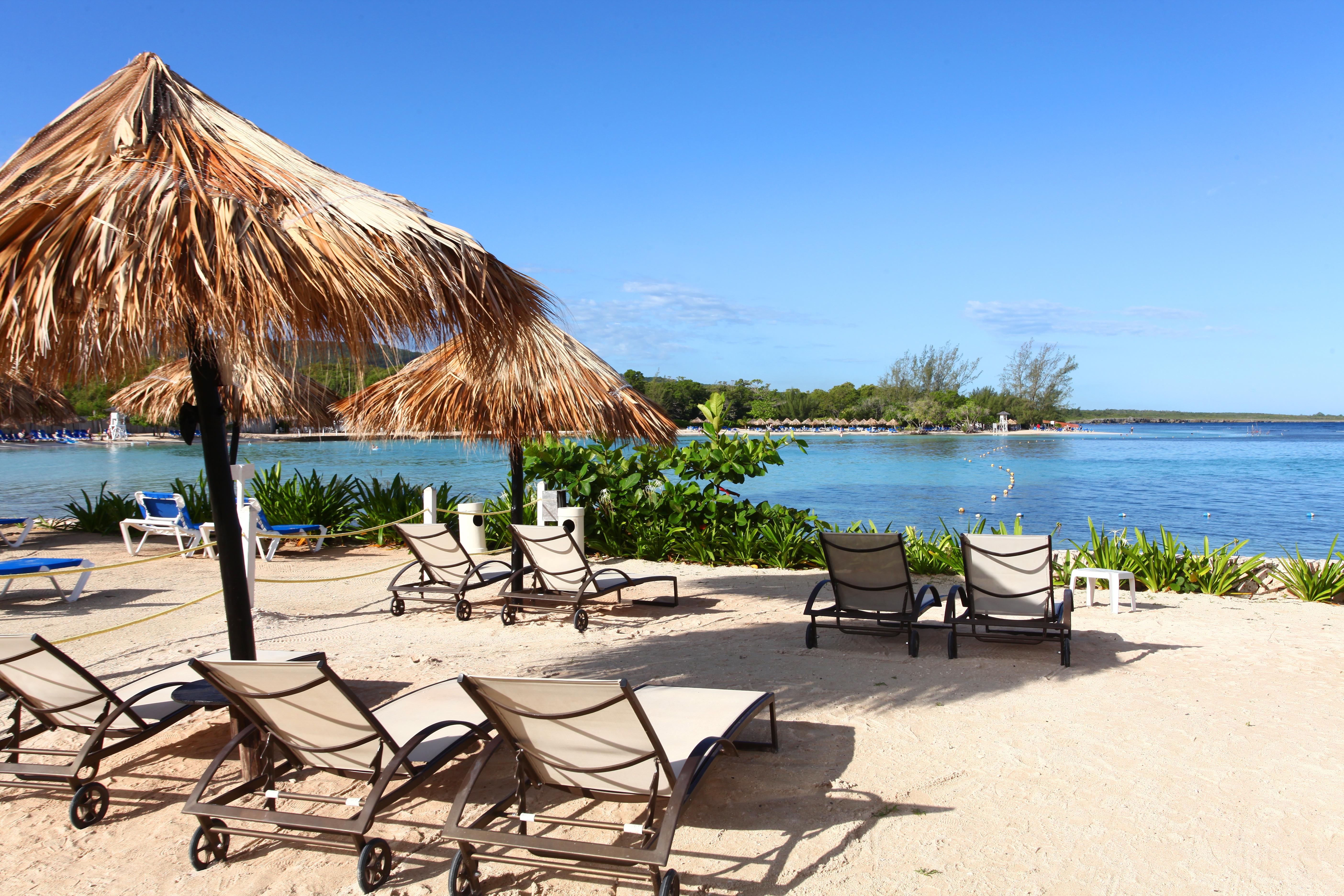 Bahia Principe Luxury Runaway Bay (Adults Only) 外观 照片