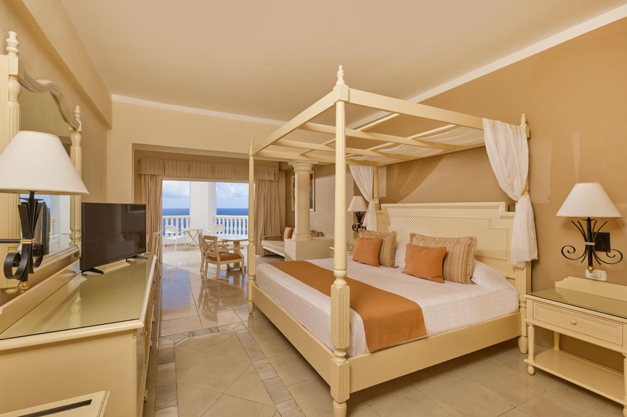 Bahia Principe Luxury Runaway Bay (Adults Only) 外观 照片